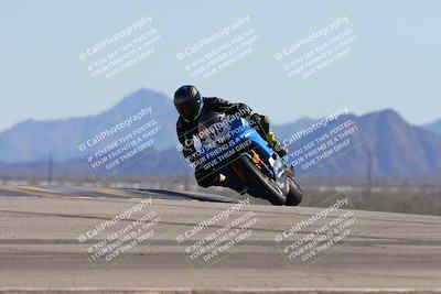 media/Oct-20-2024-CVMA (Sun) [[d4a3dff211]]/Race 16-Formula Middleweight/